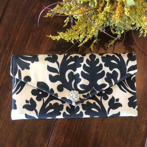 Handbags - Black and white clutch